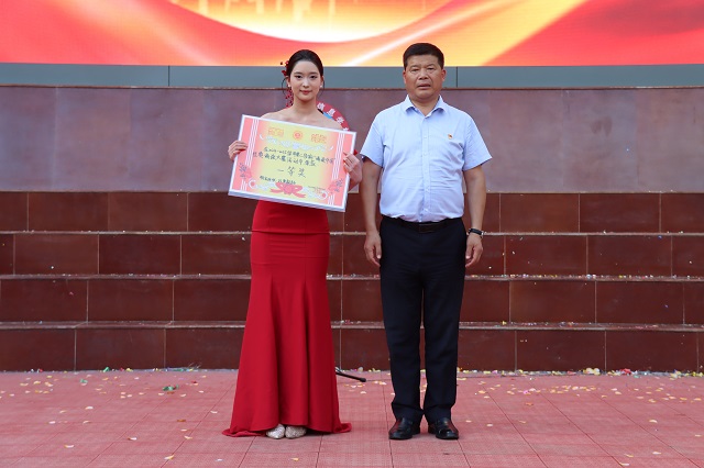 1749193674351778.jpg 063f8e33fc7828fc1b1ec34982c81d2.jpg