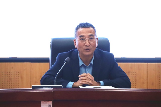 黨委副書記、紀委書記盧仁虎從師德師風建設(shè)角度提出要求 - 副本.jpg